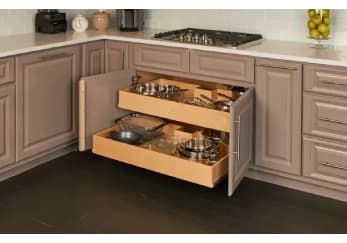 Double bakeware pull-out organizer