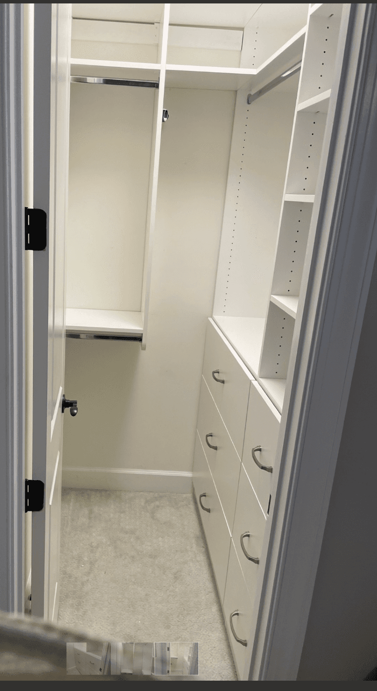 Custom closet organization system