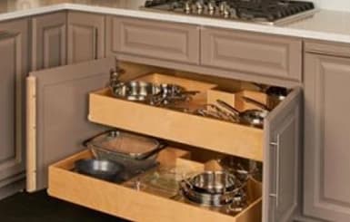 Double pull-out shelf for pots and pans