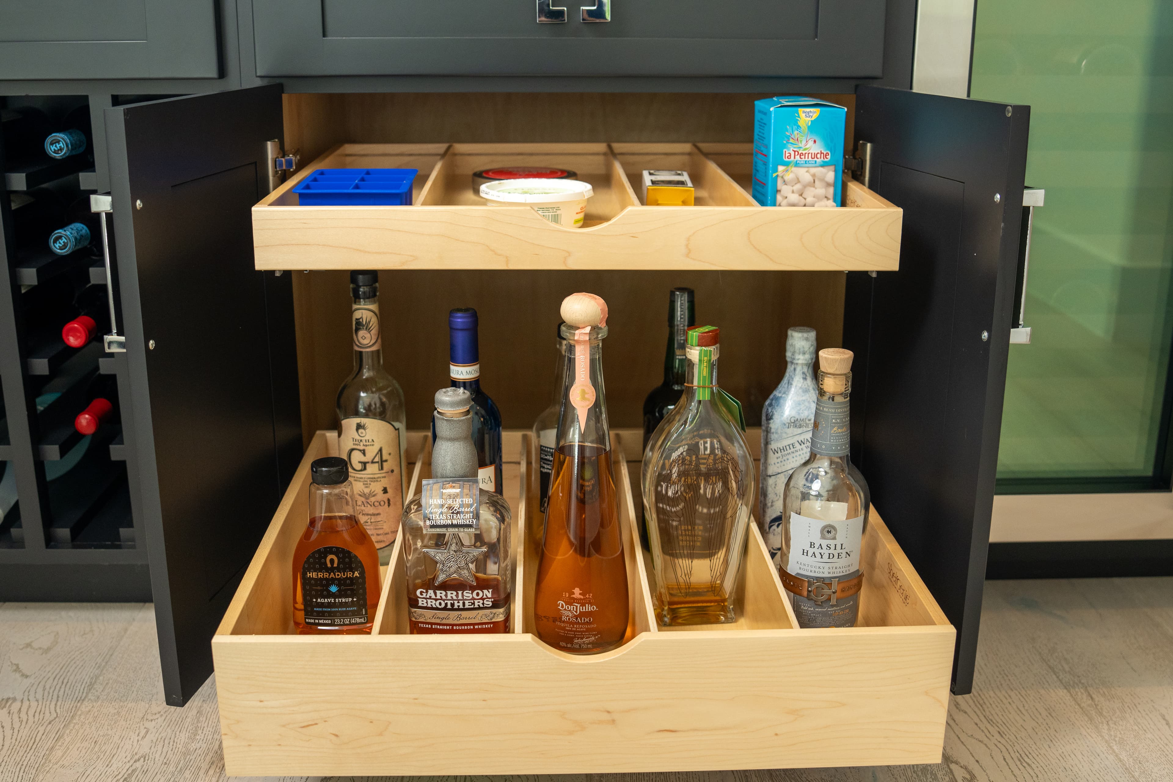 ShelfGenie custom shelving promotional photo
