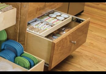 Custom pull-out shelving solution for pull-out organizers & dividers